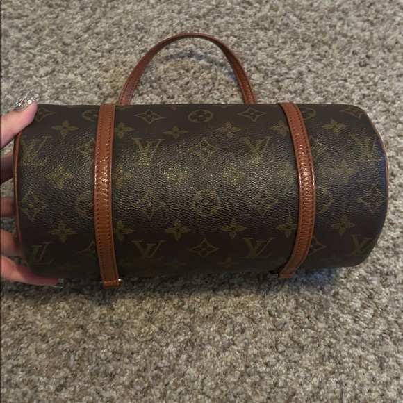 Louis Vuitton Papillion Bag - Picture 7 of 14